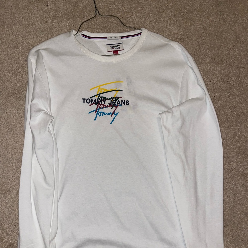 Brand New Tommy Jeans Longsleece